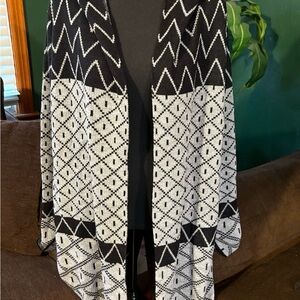 Absolutely Famous Monochrome Knit Cardigan